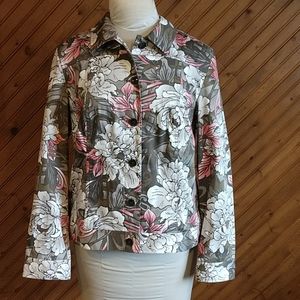 Chico's Women's Size 1 Floral Jacket Brand New